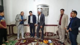 دیدار با خانواده ۵ جانباز سرافراز 

به مناسبت ولادت حضرت ابوالفضل(ع) و روز بزرگداشت مقام شامخ جانباز ، علیرضا رحمانی رئیس دانشکده فنی ممسنی به همراه تعدادی از همکاران ،با ۵ خانواده جانباز سرافرازدفاع مقدس دیدار کردند. 
- جانباز سرافراز امیدعلی صادقی 
